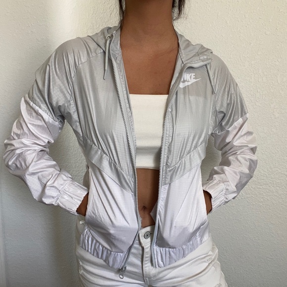 Nike windbreaker - Picture 3 of 10